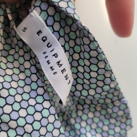 Equipment Femme Silk Printed Blouse Small Blue - Picture 5 of 11